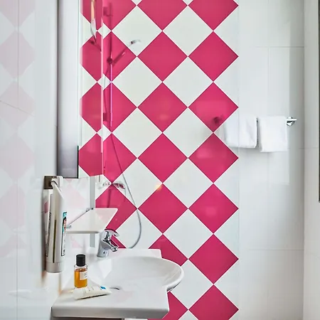 Ibis Styles Alesia Montparnasse Paris